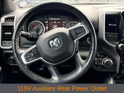 2020 RAM 1500 Big Horn Crew Cab 4x4 5'7' Box