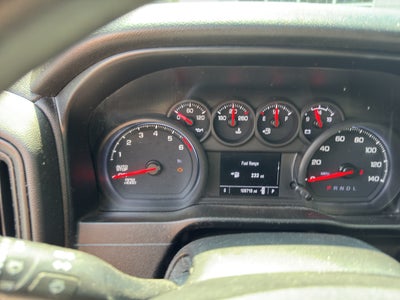 2021 Chevrolet Silverado 1500 2WD Double Cab Standard Bed Custom