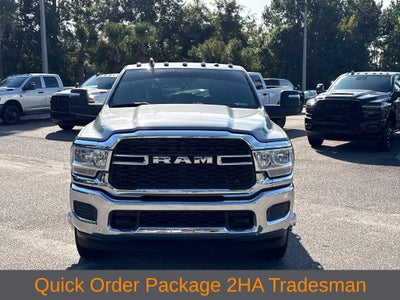 2024 RAM Ram 3500 Tradesman Crew Cab 4x4 8' Box