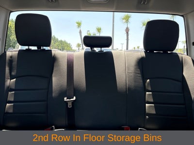 2023 RAM 1500 Classic Tradesman Crew Cab 4x4 5'7' Box