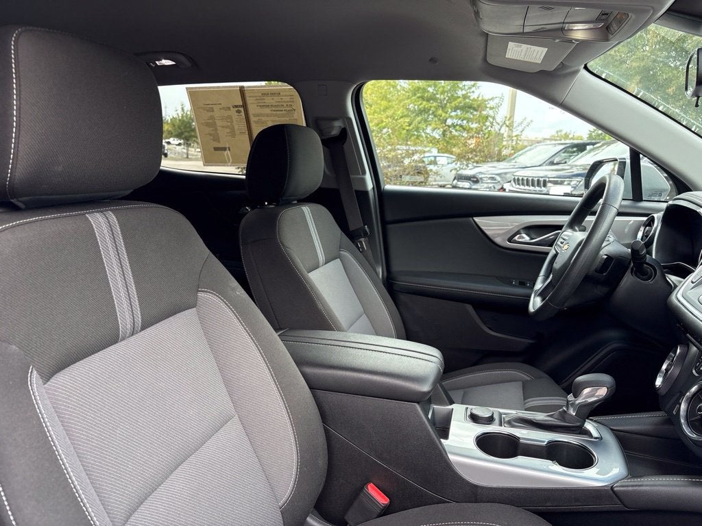 2025 Chevrolet Blazer AWD 2LT