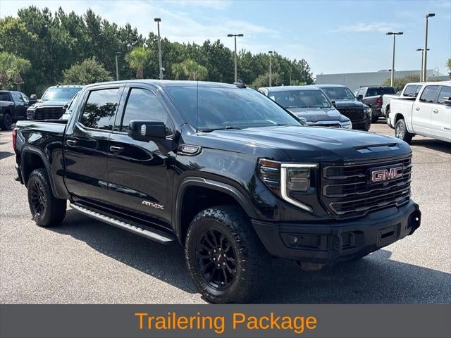 2023 GMC Sierra 1500 4WD Crew Cab Short Box AT4X