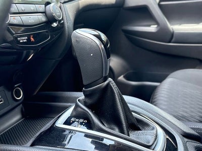 2020 Nissan Rogue SV FWD