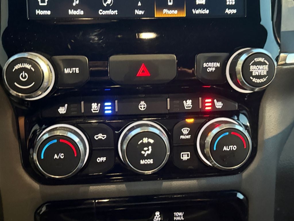 2024 RAM 1500 Laramie