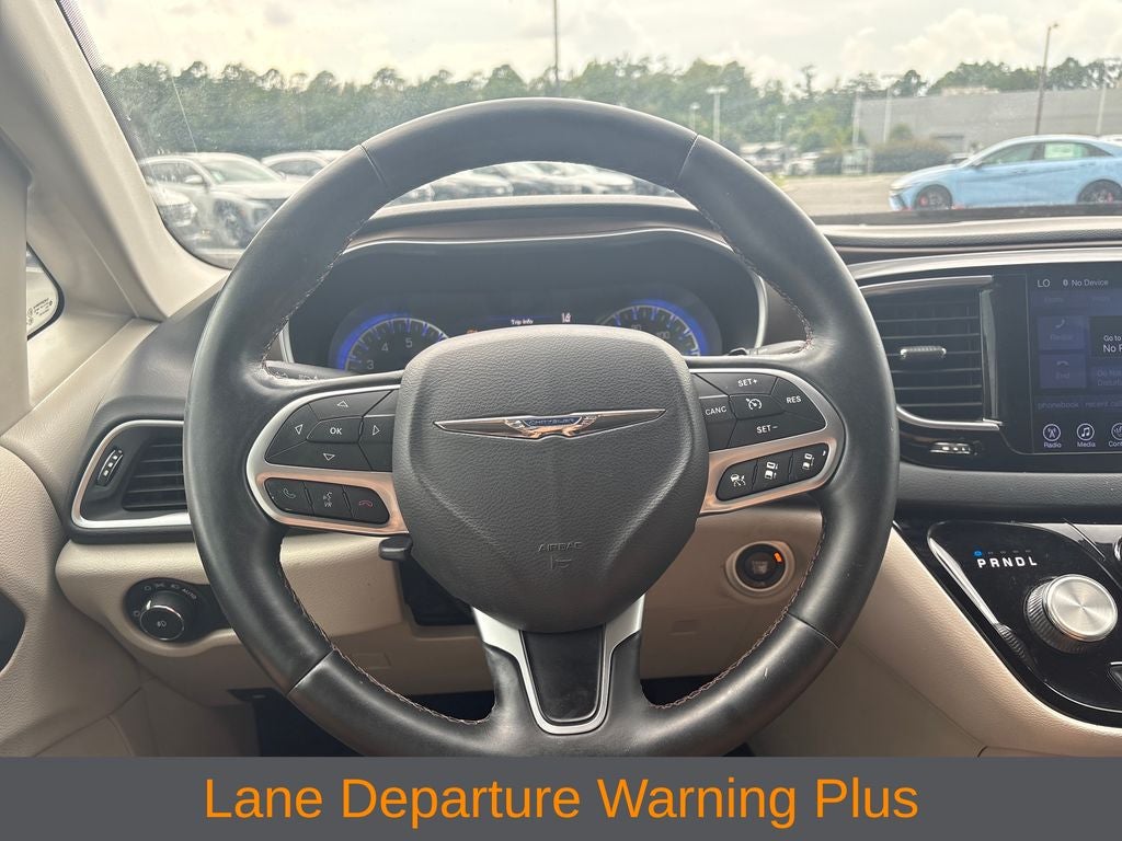 2017 Chrysler Pacifica Touring L Plus