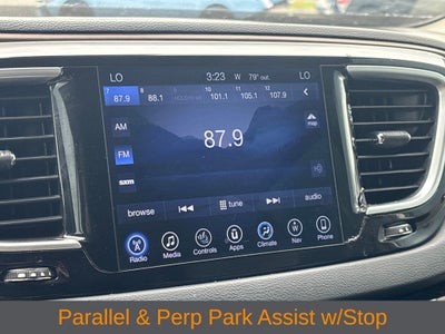 2017 Chrysler Pacifica Touring L Plus