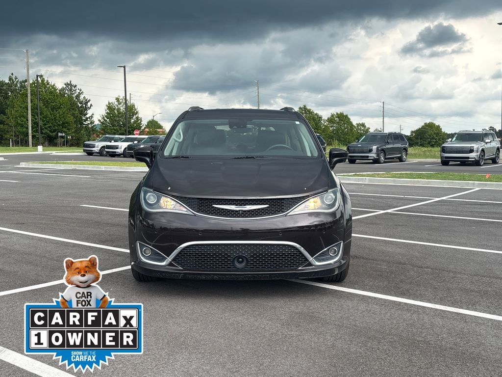 2017 Chrysler Pacifica Touring L Plus