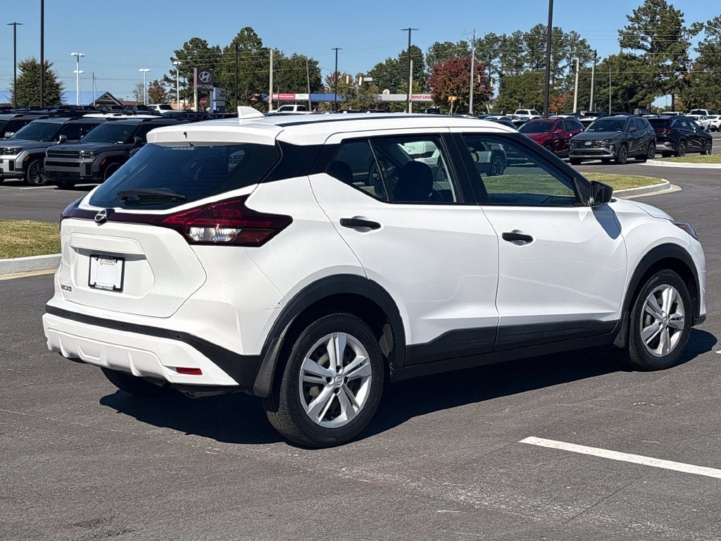 2023 Nissan Kicks S