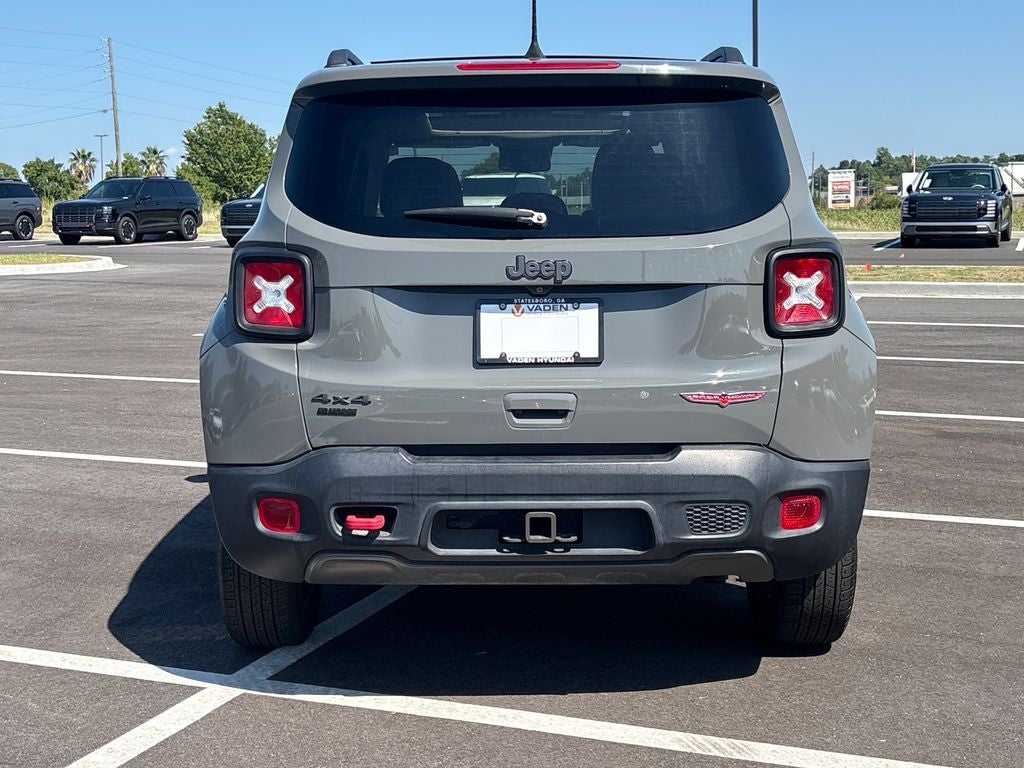 2021 Jeep Renegade Trailhawk