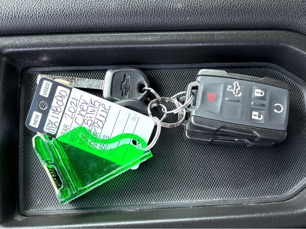 2021 Chevrolet Silverado 1500 Custom