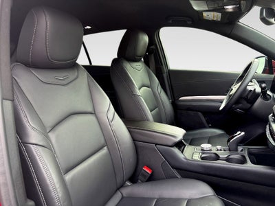 2025 Cadillac XT4 Premium Luxury