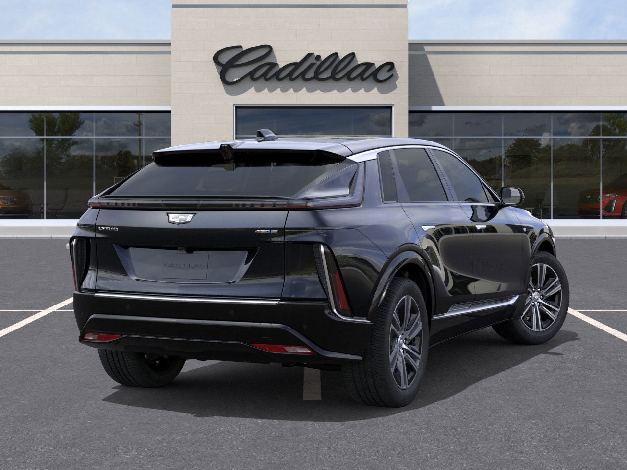 2024 Cadillac LYRIQ Luxury 2
