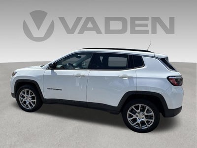 2022 Jeep Compass Latitude Lux