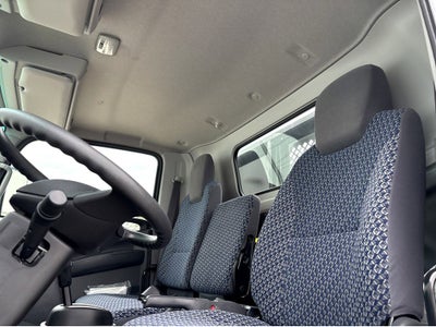 2024 Isuzu NRR NA