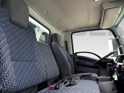 2024 Isuzu NRR NA