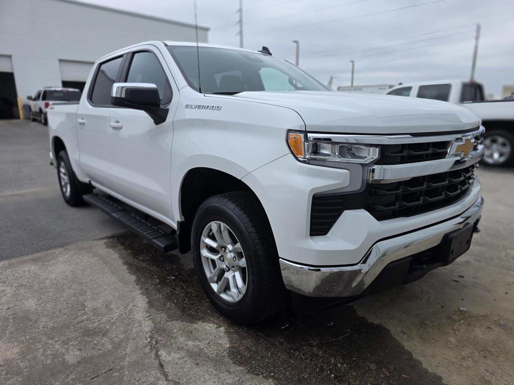 2022 Chevrolet Silverado 1500 LT (2FL)