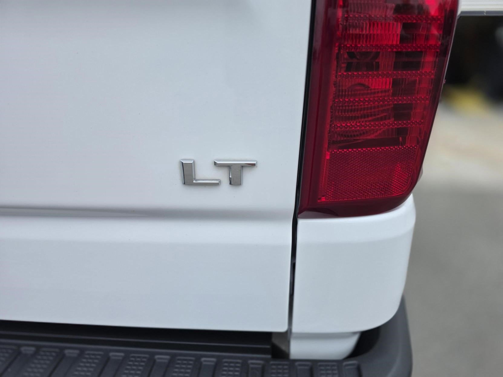 2022 Chevrolet Silverado 1500 LT (2FL)