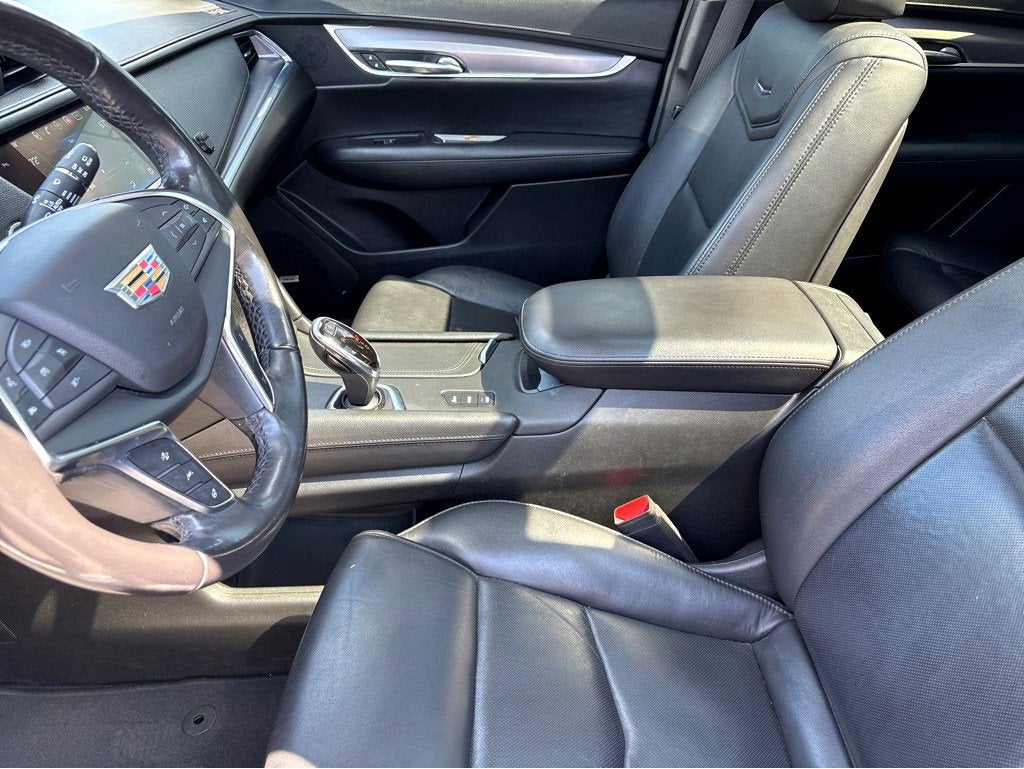 2018 Cadillac XT5 Luxury AWD