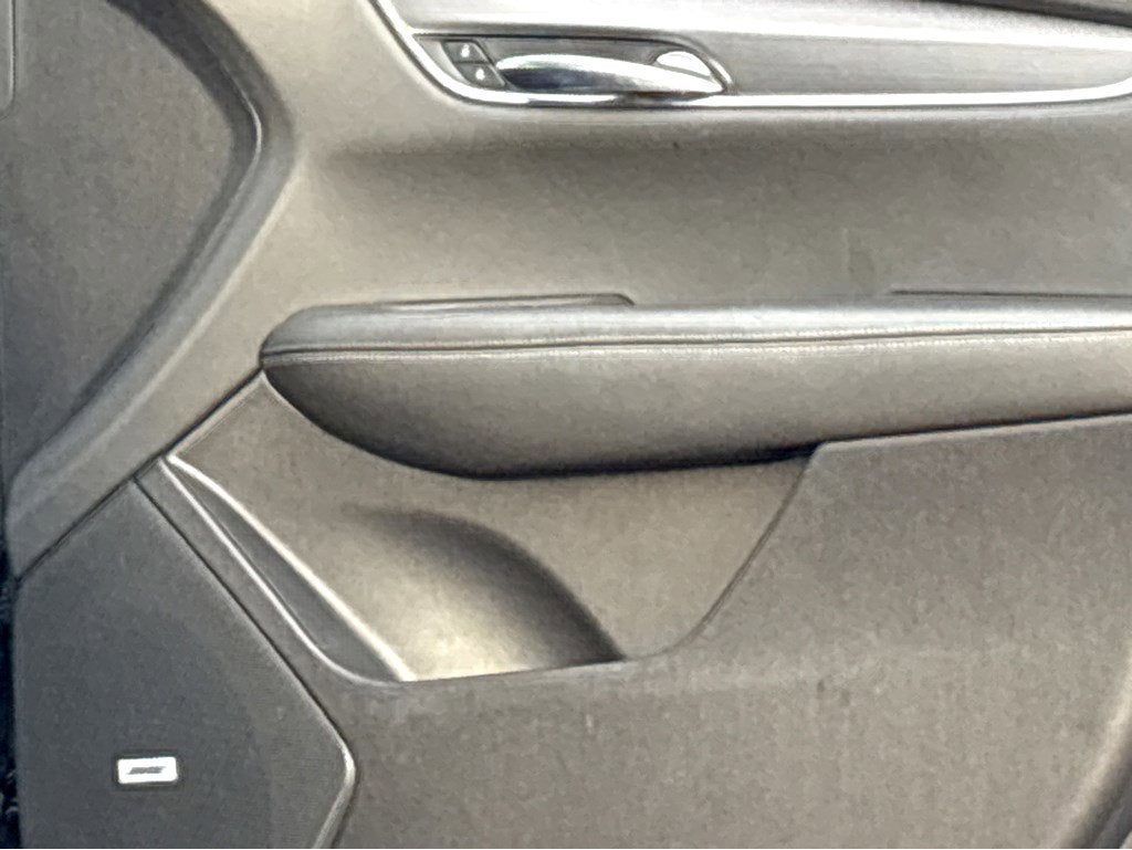 2024 Cadillac XT6 Luxury