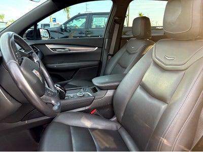 2024 Cadillac XT6 Luxury