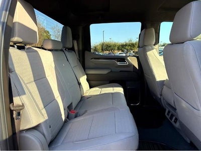 2025 GMC Sierra 1500 SLE