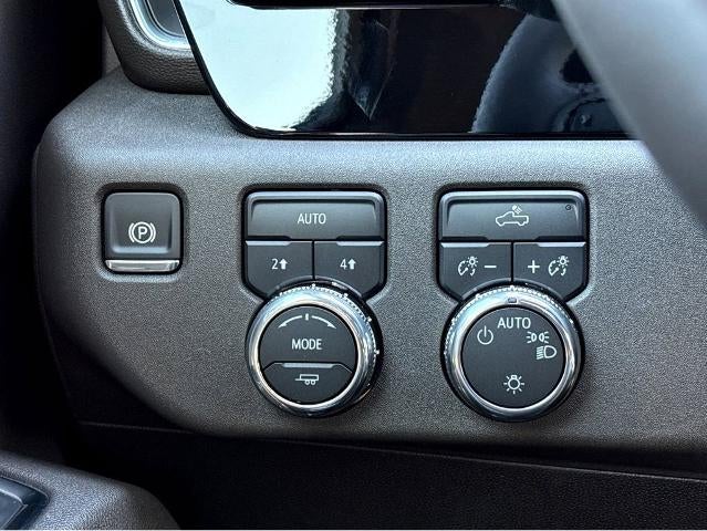2025 GMC Sierra 1500 SLE