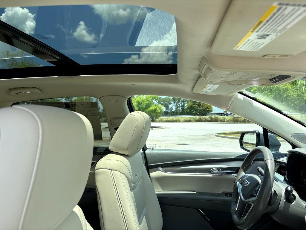 2021 Cadillac XT5 Premium Luxury