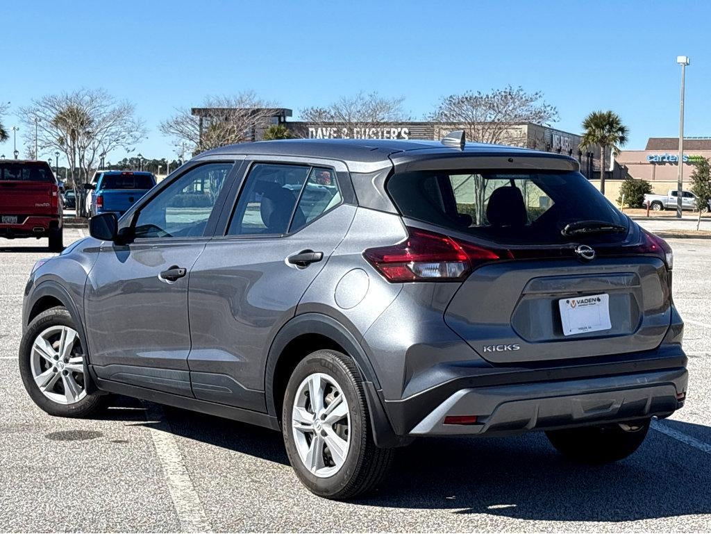 2023 Nissan Kicks S