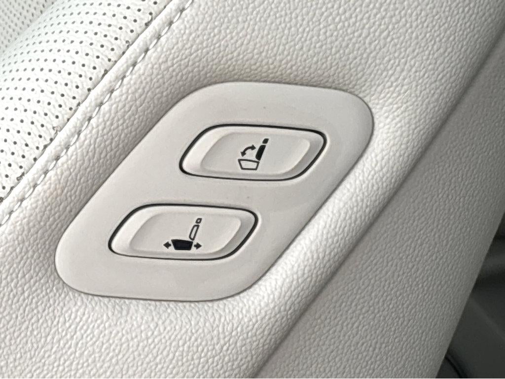 2022 Genesis G80 2.5T