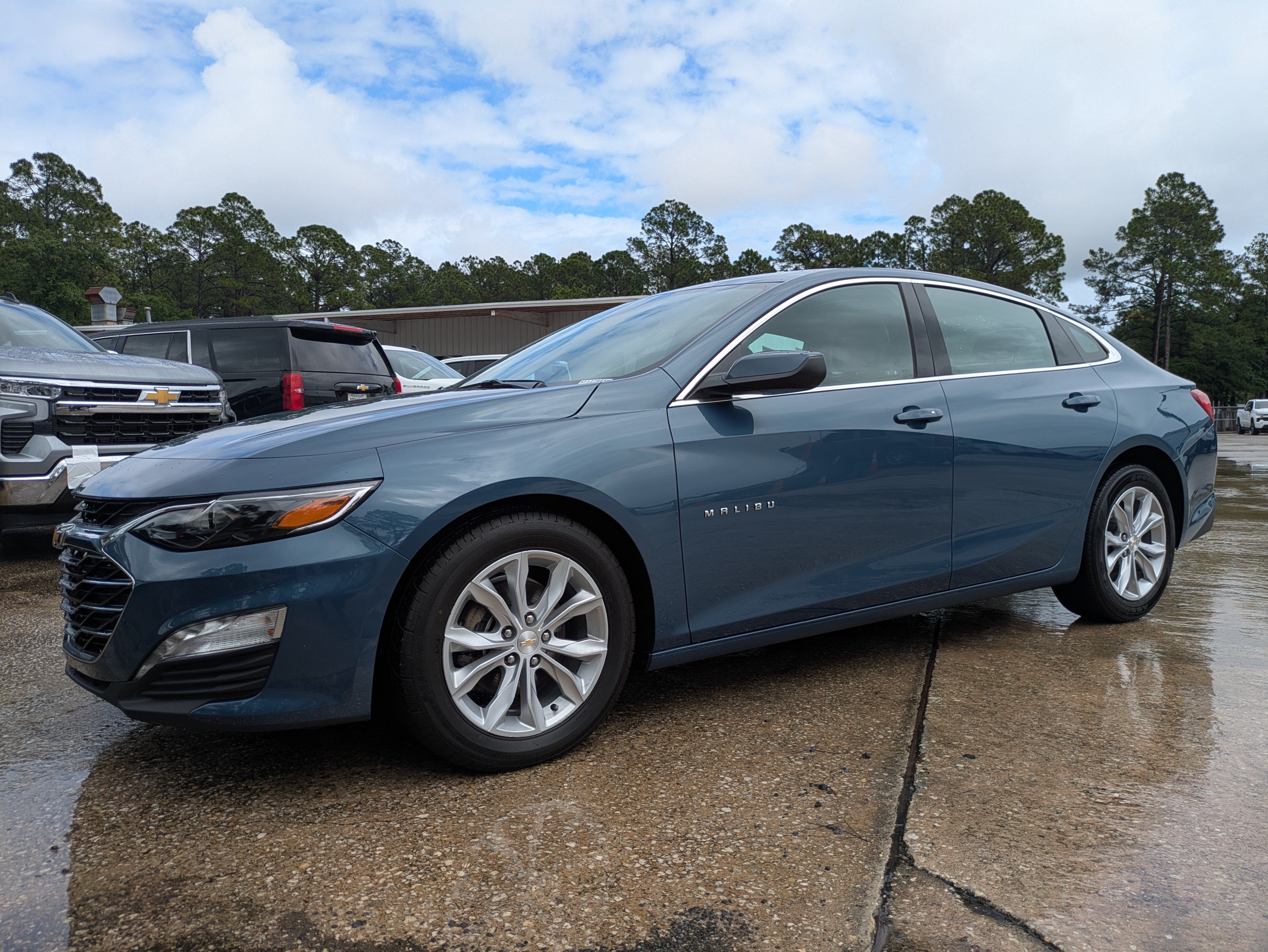 2025 Chevrolet Malibu 1LT