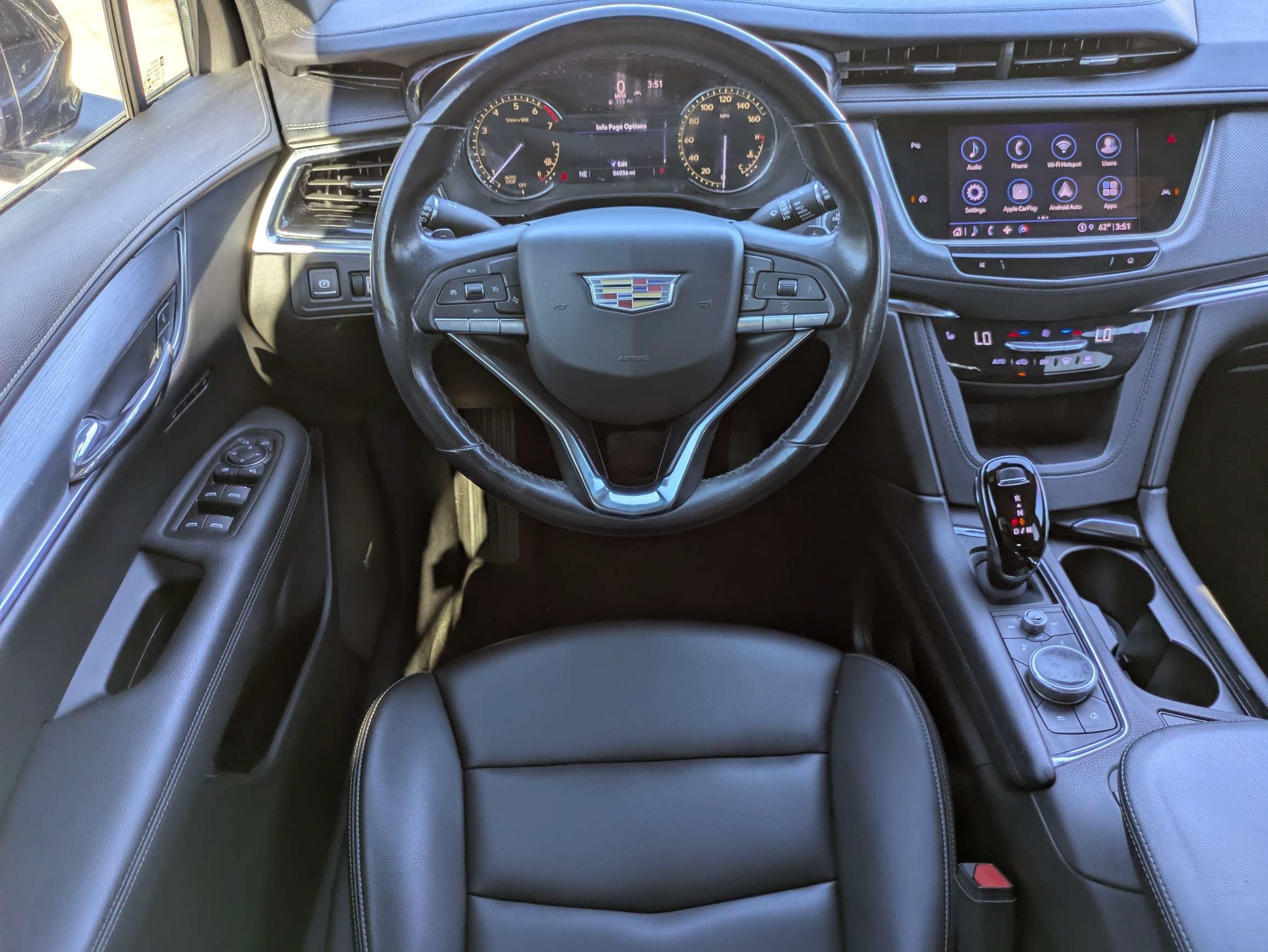 2022 Cadillac XT6 Luxury