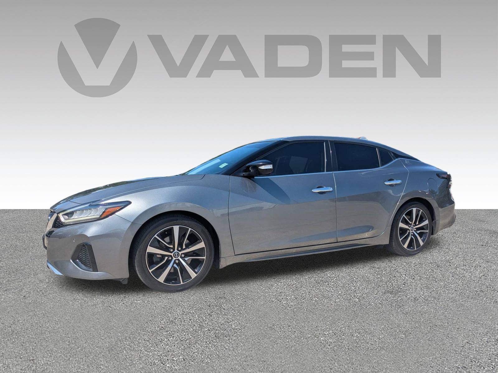 2023 Nissan Maxima SL