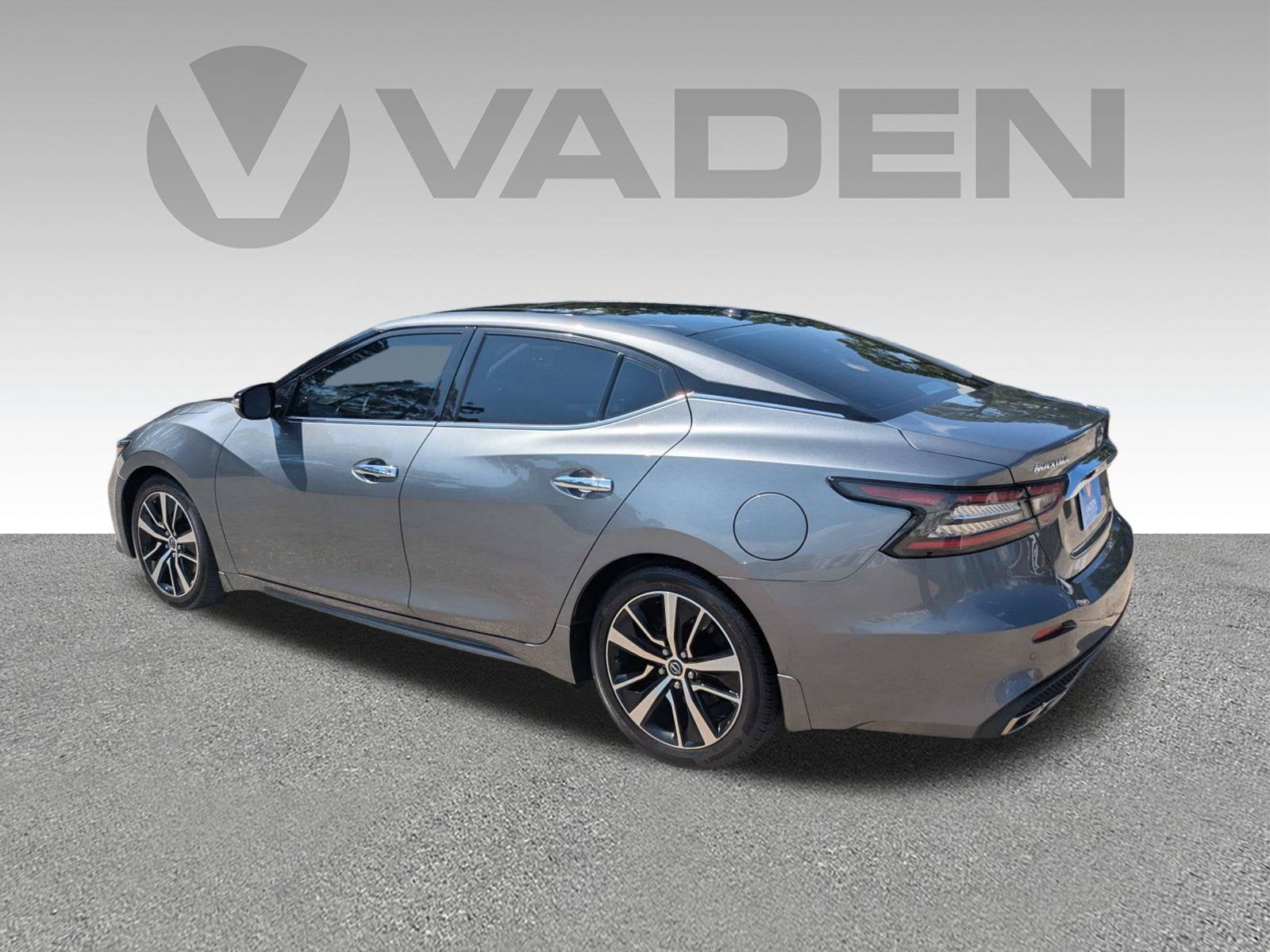 2023 Nissan Maxima SL