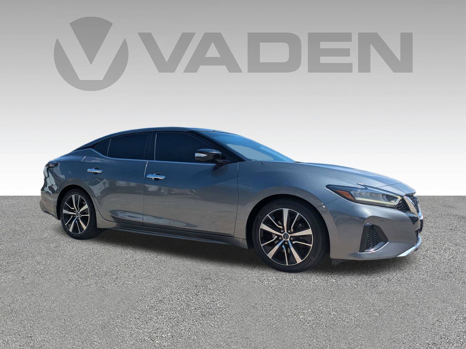 2023 Nissan Maxima SL