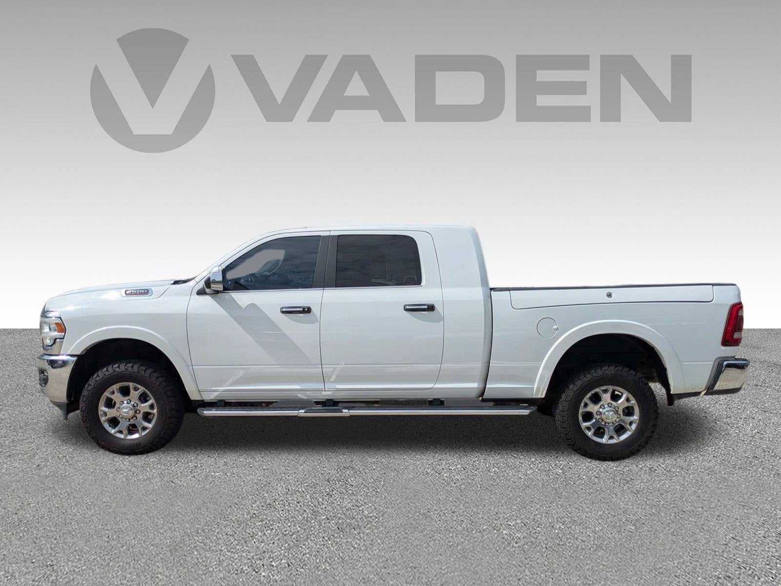 2020 RAM 2500 Laramie Mega Cab 4x4 6'4" Box
