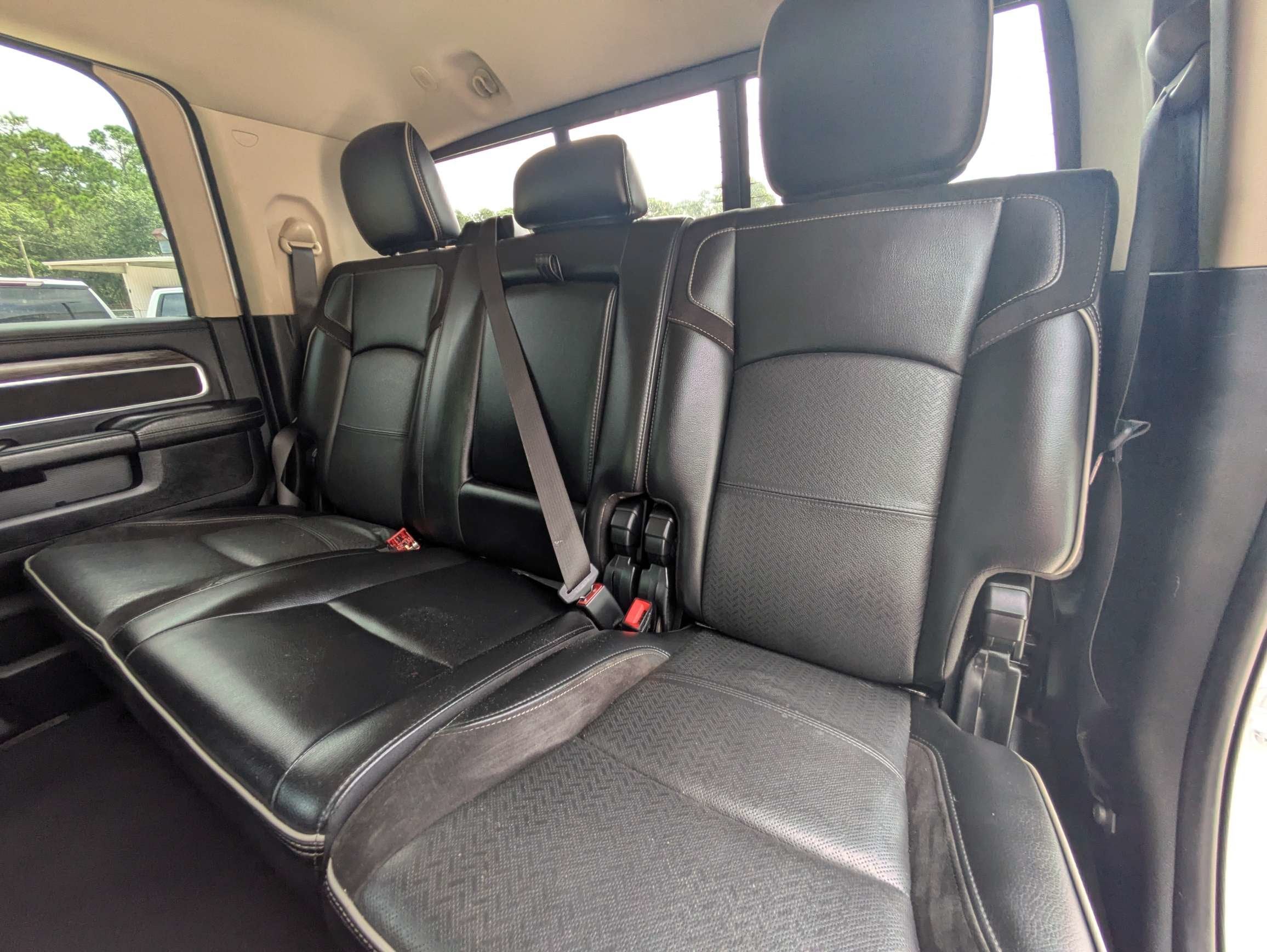 2020 RAM 2500 Laramie Mega Cab 4x4 6'4" Box