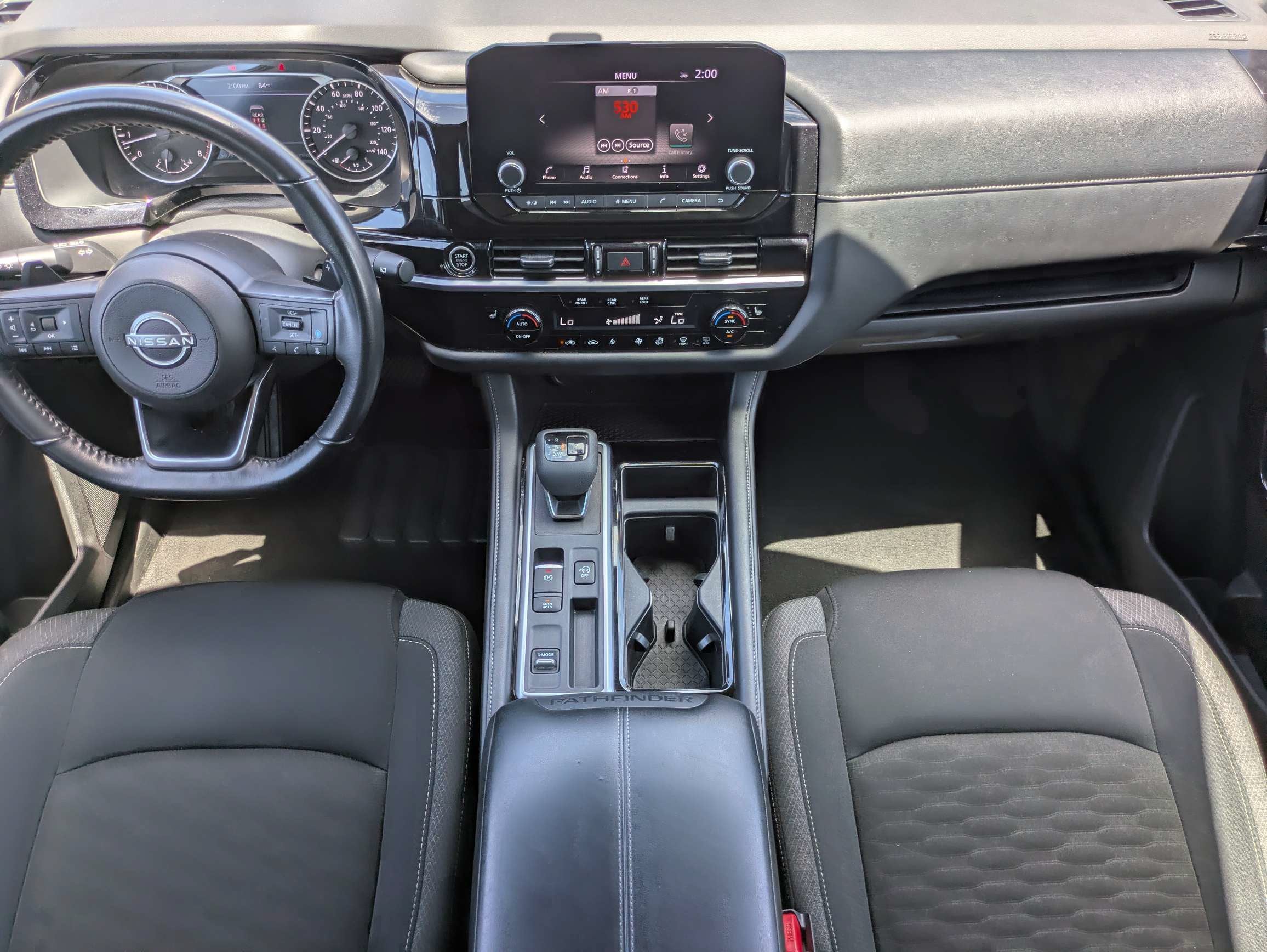 2024 Nissan Pathfinder SV