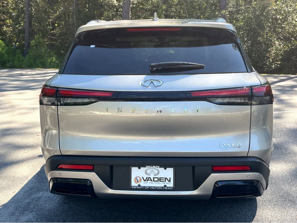 2025 INFINITI QX60 LUXE