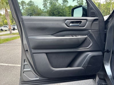 2025 Nissan Armada SV