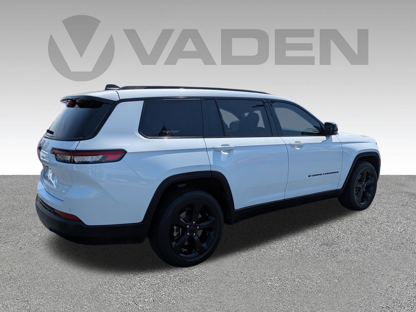 2021 Jeep Grand Cherokee L Altitude 4x2