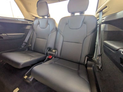 2018 Volvo XC90 T5 Momentum