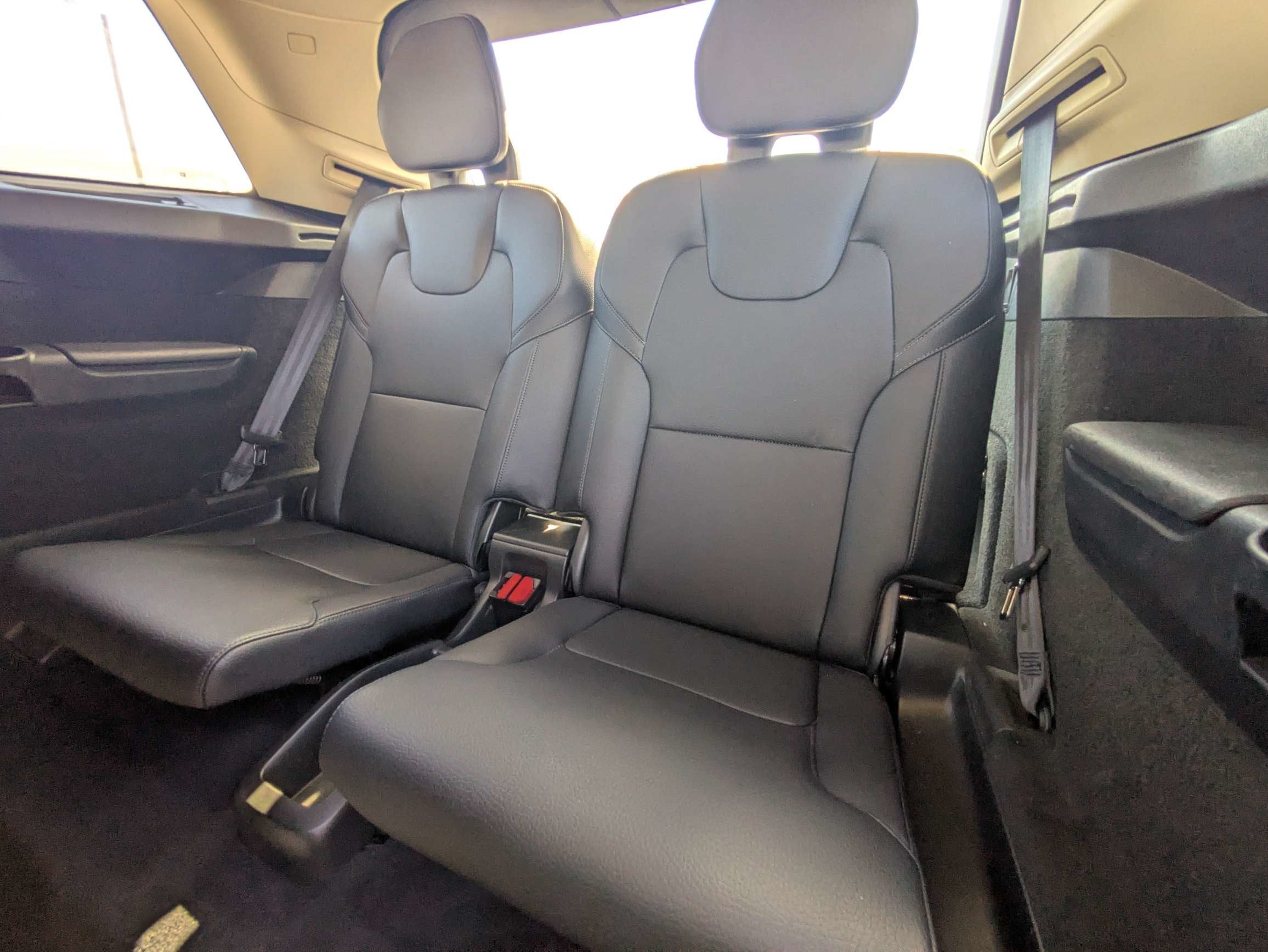 2018 Volvo XC90 T5 Momentum