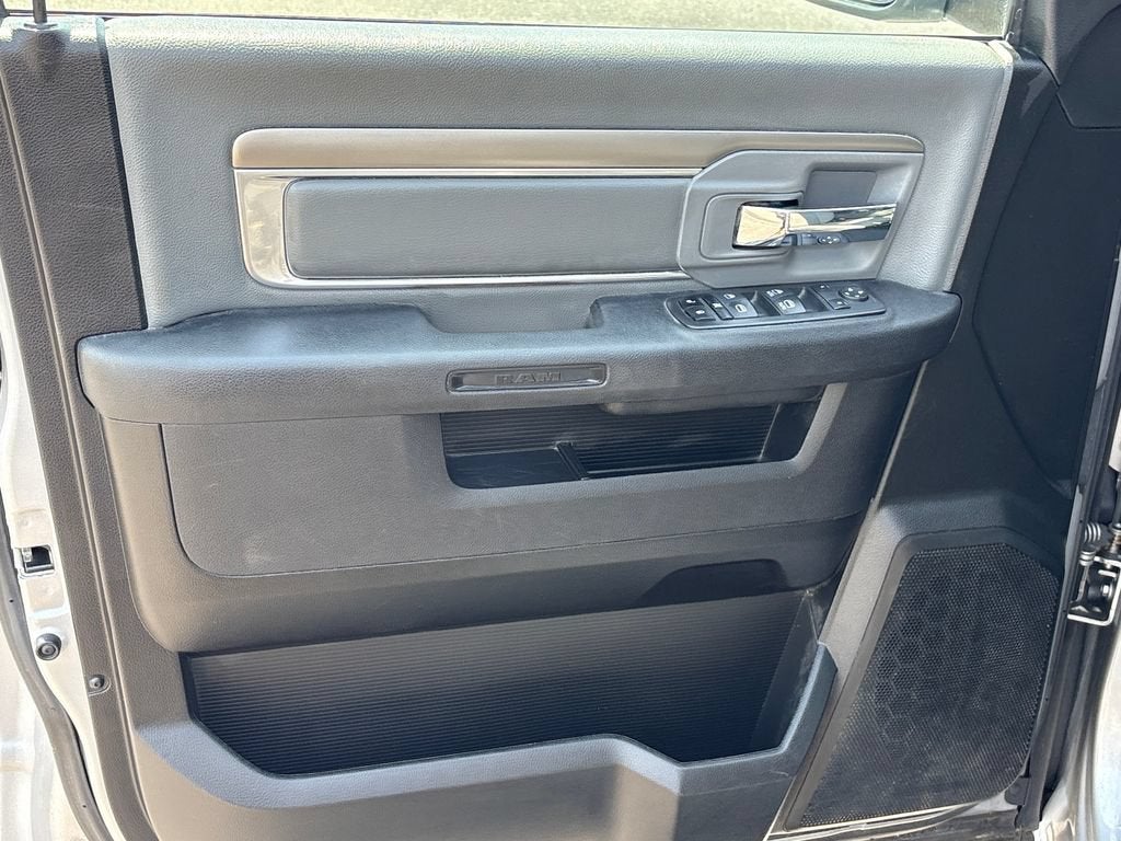 2021 RAM 1500 Classic SLT