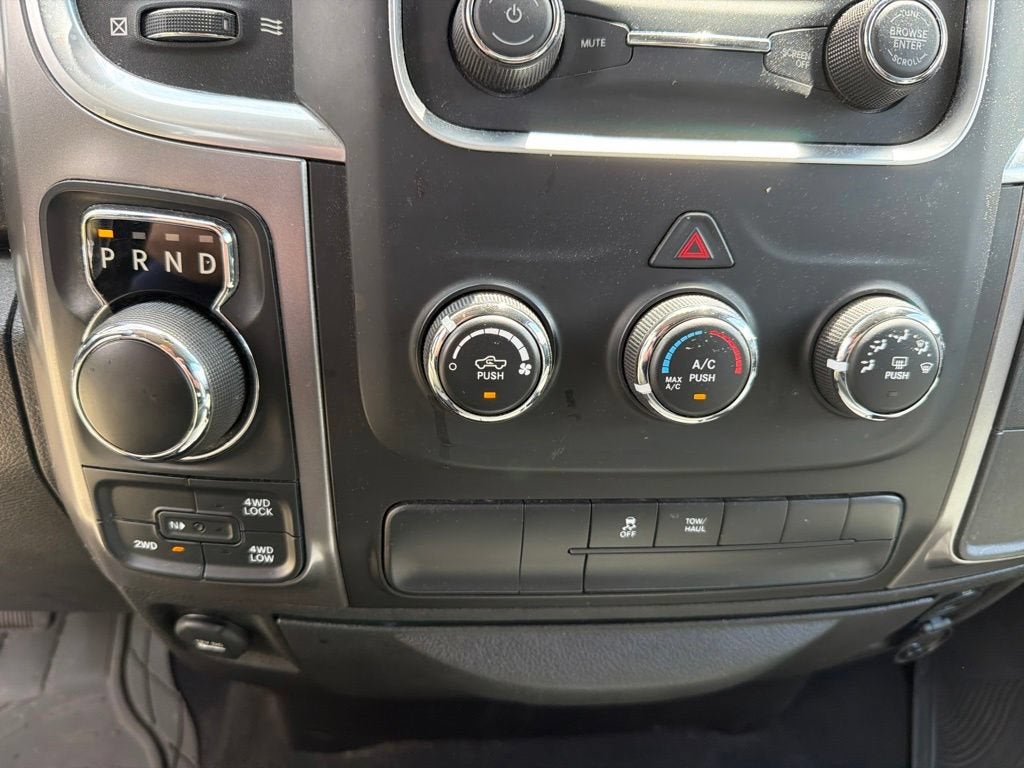 2021 RAM 1500 Classic SLT