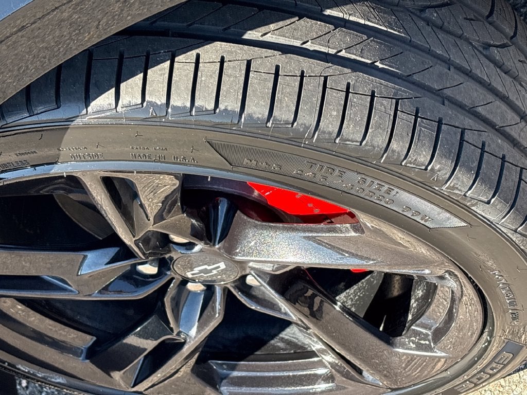 2023 Chevrolet Camaro LT1