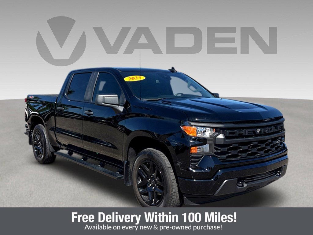 2025 Chevrolet Silverado 1500 Custom
