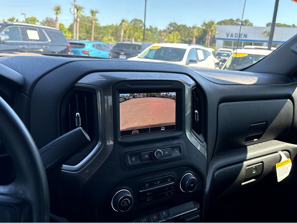 2025 Chevrolet Silverado 1500 Custom