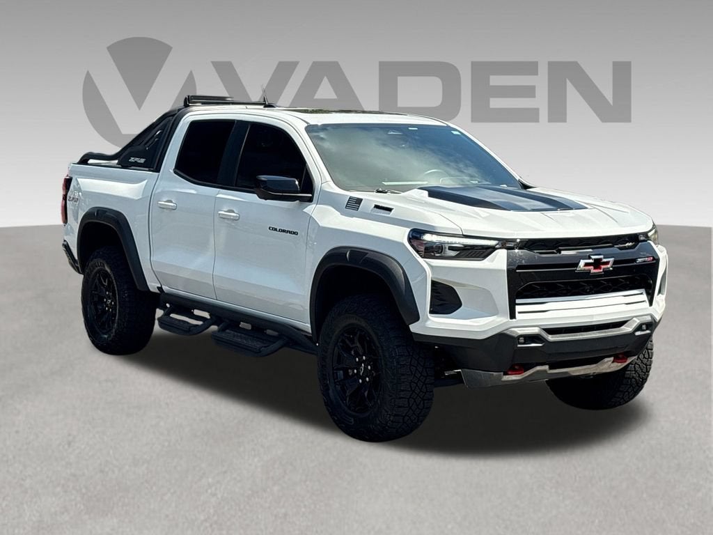 2025 Chevrolet Colorado ZR2