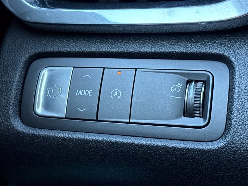2026 GMC Acadia Elevation - Photo 11