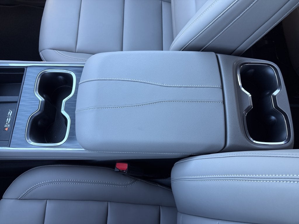 2026 GMC Acadia Elevation - Photo 24